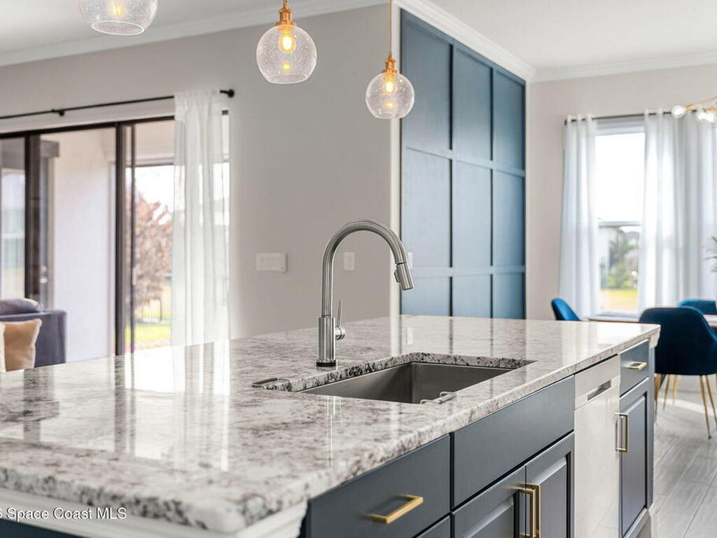 8206 Lyside Drive, Melbourne, FL 32940