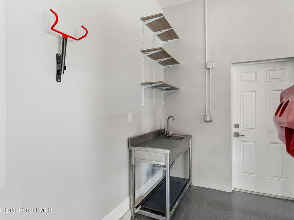 8206 Lyside Drive, Melbourne, FL 32940