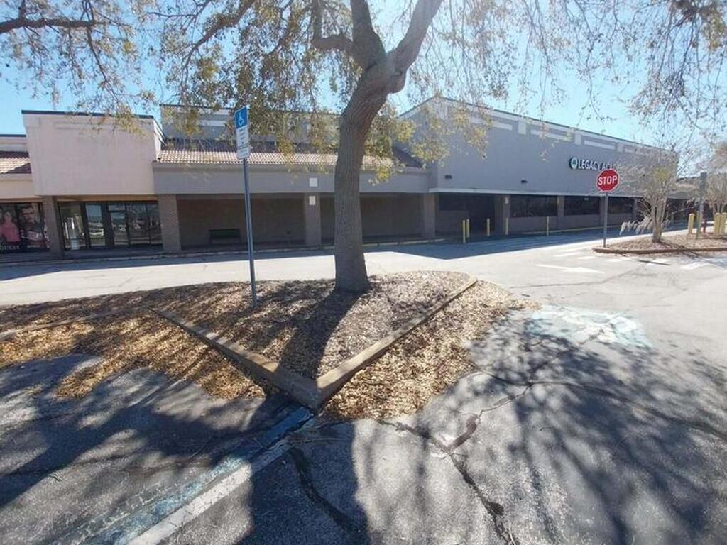 1909 Knox Mcrae Dr Drive, Titusville, FL 32780