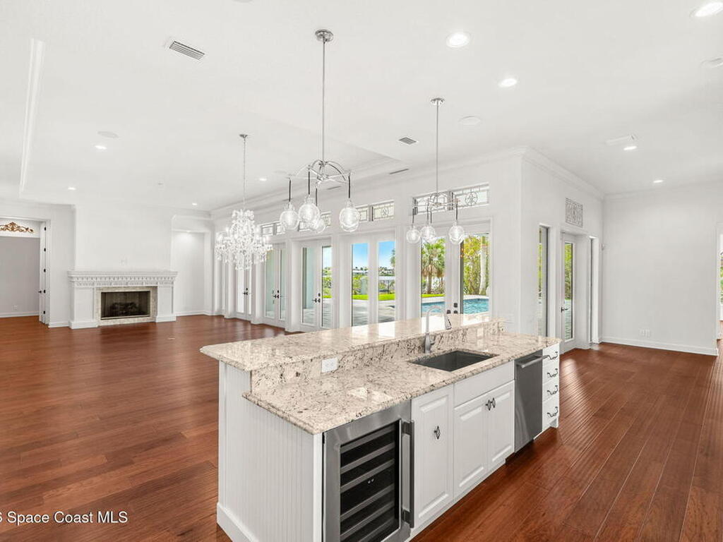 135 Lansing Island Drive, Indian Harbour Beach, FL 32937