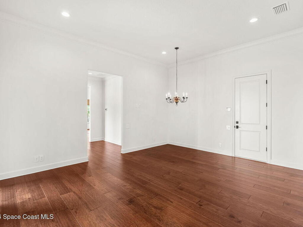 135 Lansing Island Drive, Indian Harbour Beach, FL 32937