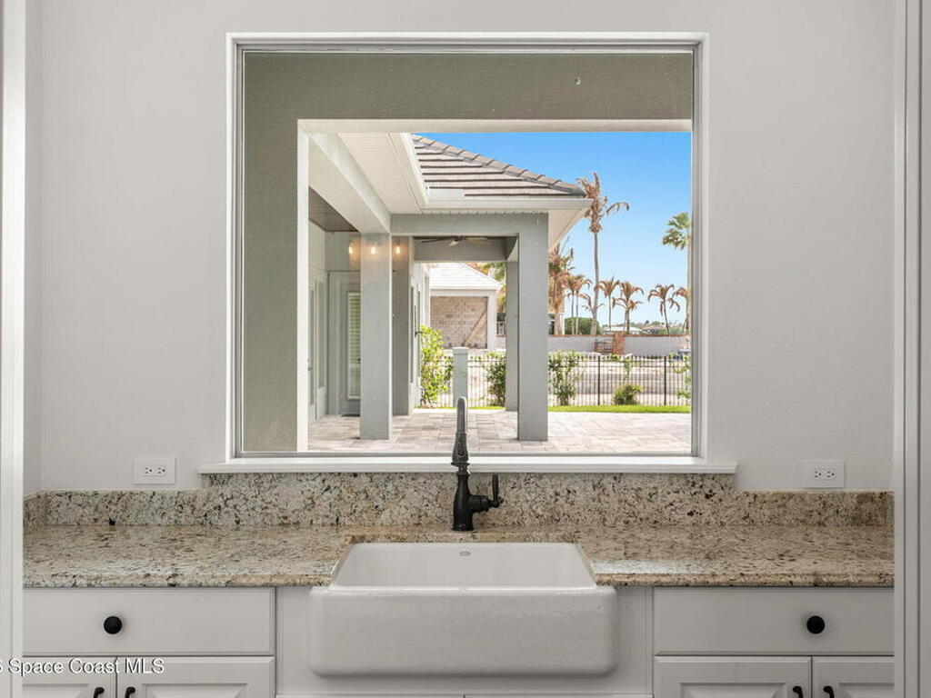 135 Lansing Island Drive, Indian Harbour Beach, FL 32937