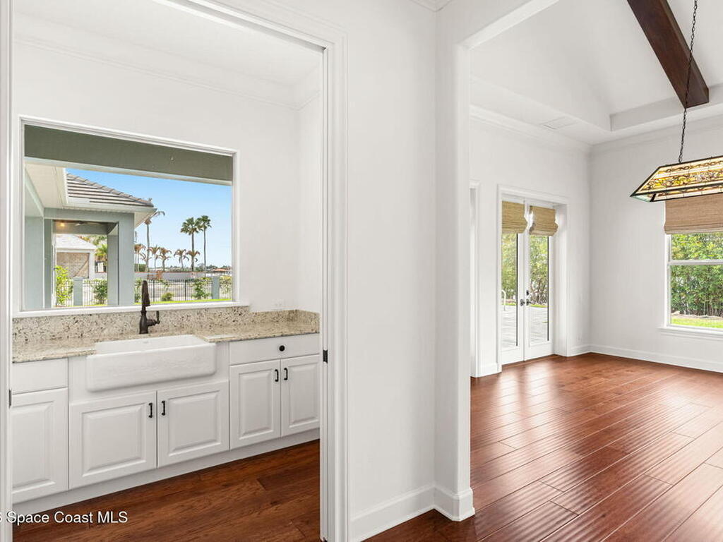 135 Lansing Island Drive, Indian Harbour Beach, FL 32937