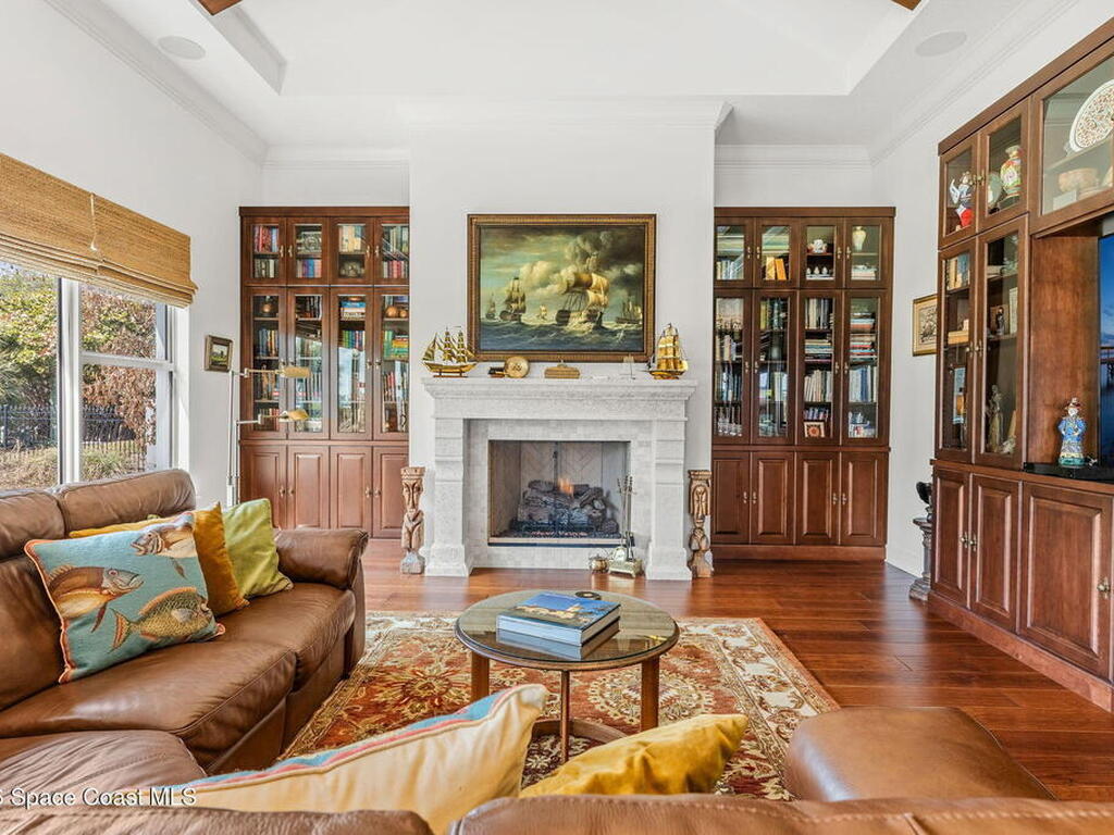 135 Lansing Island Drive, Indian Harbour Beach, FL 32937