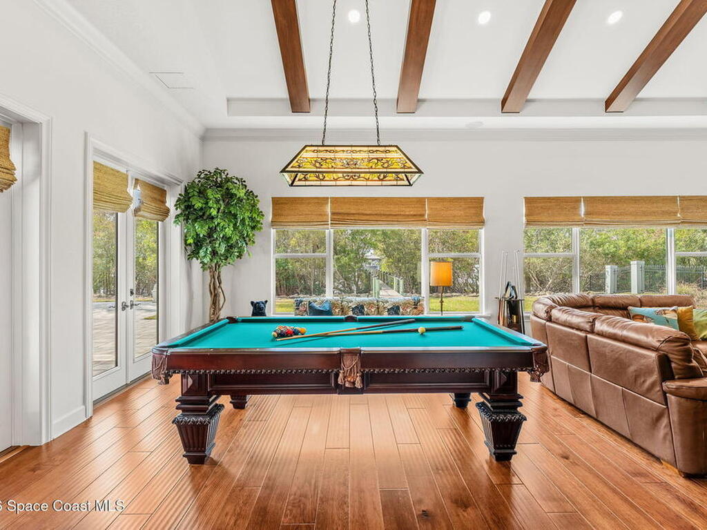 135 Lansing Island Drive, Indian Harbour Beach, FL 32937