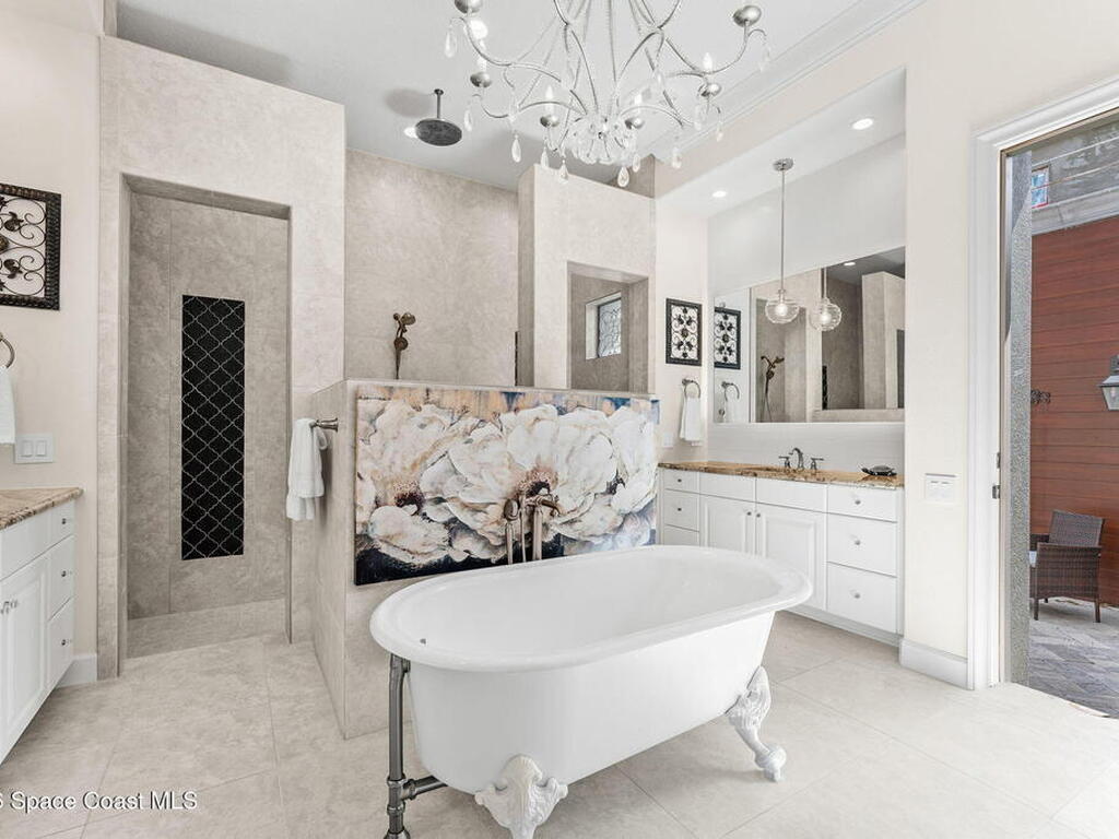 135 Lansing Island Drive, Indian Harbour Beach, FL 32937