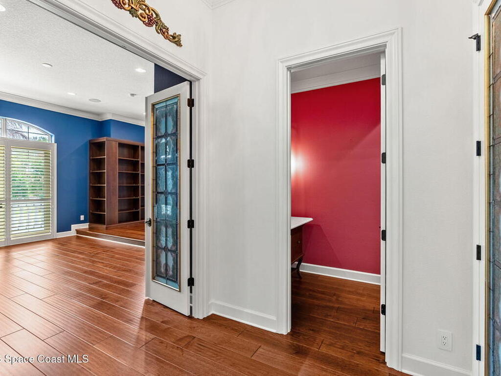 135 Lansing Island Drive, Indian Harbour Beach, FL 32937