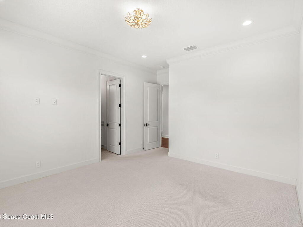 135 Lansing Island Drive, Indian Harbour Beach, FL 32937