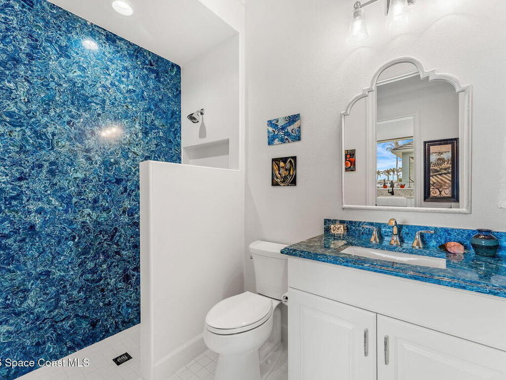 135 Lansing Island Drive, Indian Harbour Beach, FL 32937