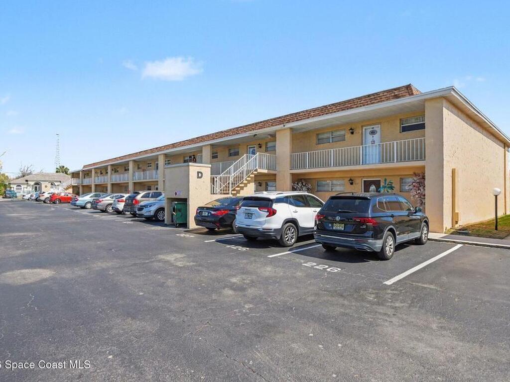 2135 N Courtenay Parkway, Merritt Island, FL 32953