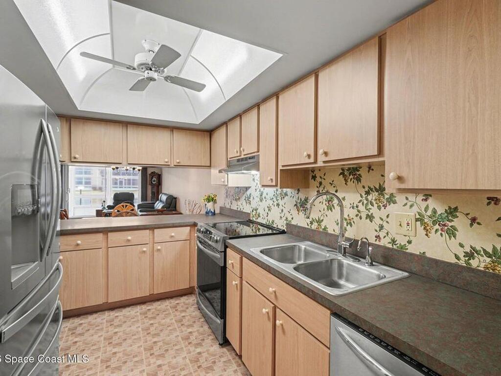 2135 N Courtenay Parkway, Merritt Island, FL 32953