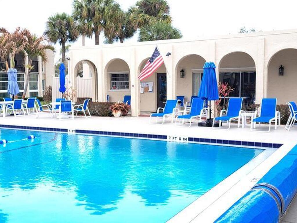 835 18th Street, Vero Beach, FL 32960