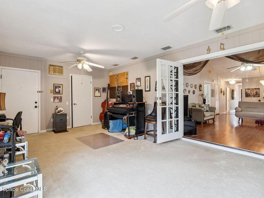 541 Belltower Avenue, Deltona, FL 32725