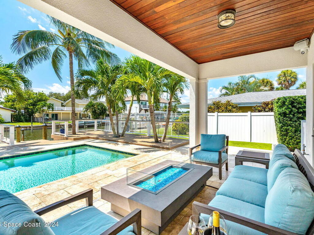 517 Eleuthera Lane, Indian Harbour Beach, FL 32937