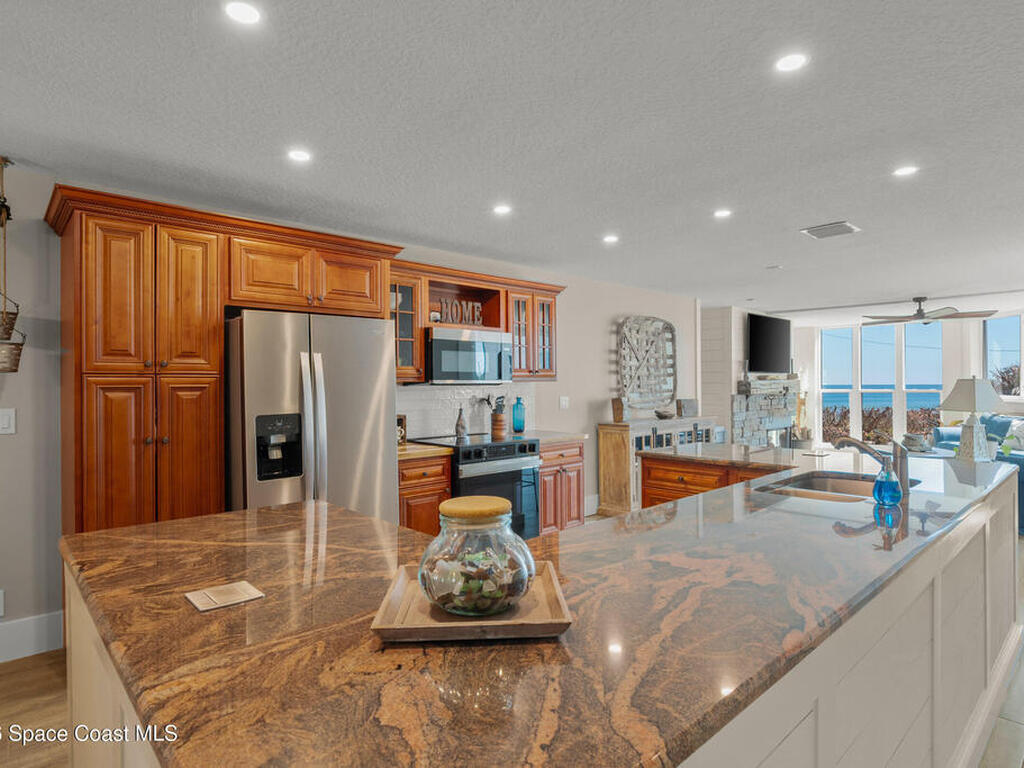 700 Wave Crest Avenue, Indialantic, FL 32903