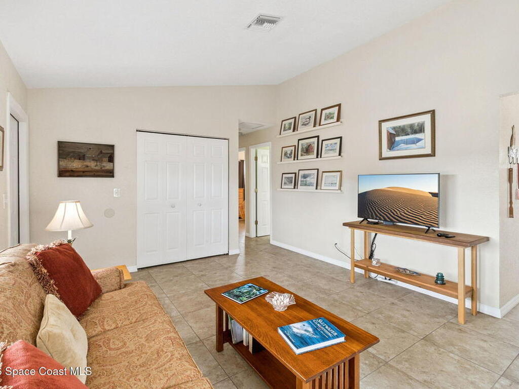 346 16th Place, Vero Beach, FL 32962