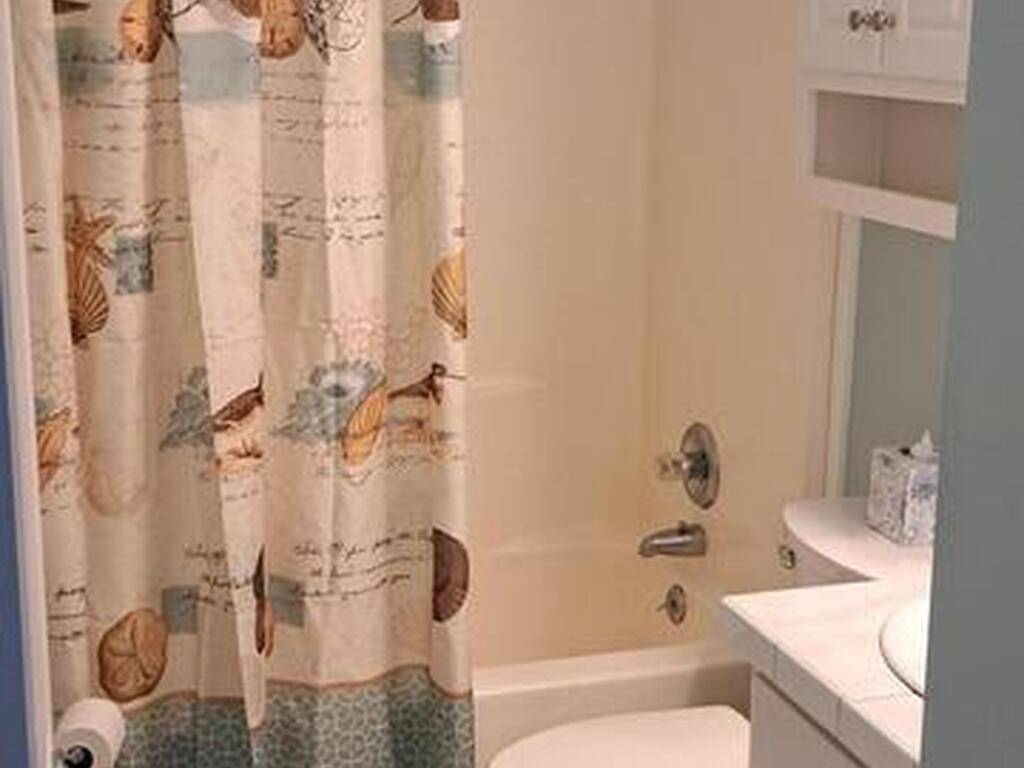 810 Wren Circle, Barefoot Bay, FL 32976