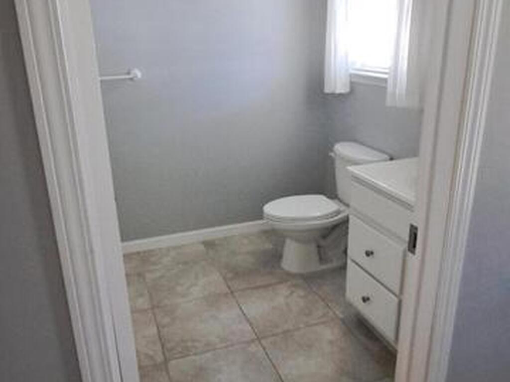 810 Wren Circle, Barefoot Bay, FL 32976