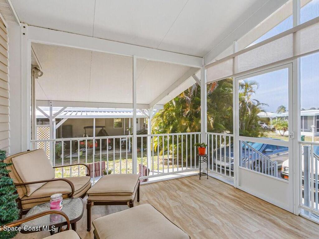 810 Wren Circle, Barefoot Bay, FL 32976