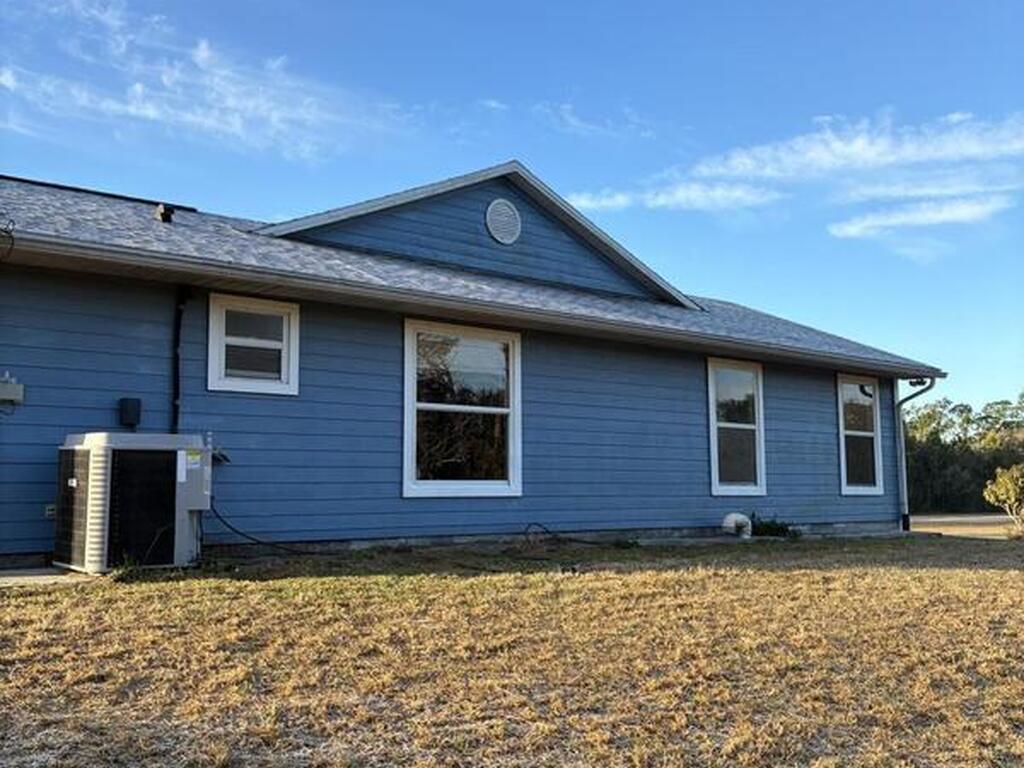 2630 Waring Lane, Malabar, FL 32950