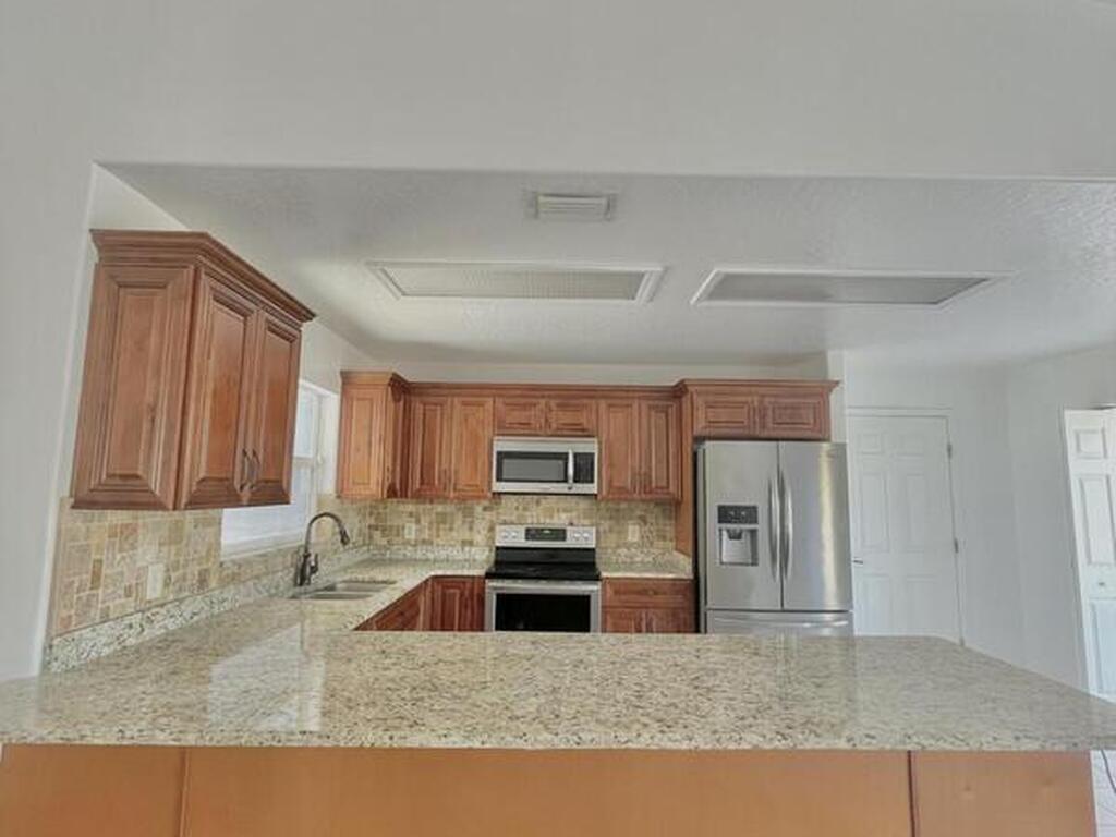 2630 Waring Lane, Malabar, FL 32950