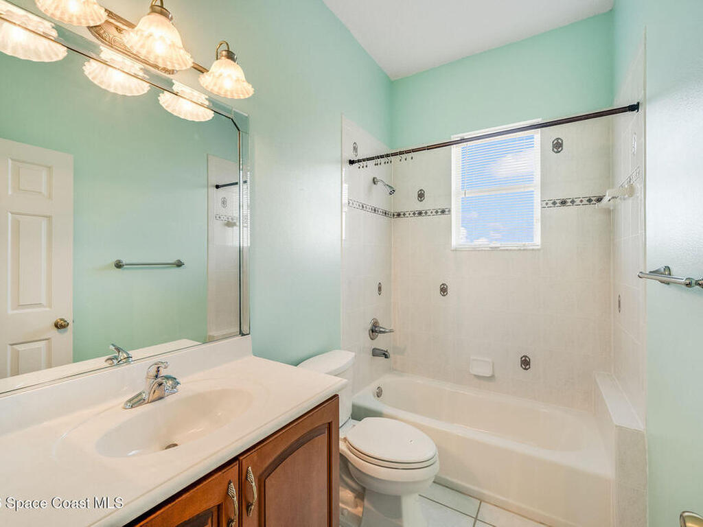 5025 Fawn Lake Boulevard, Mims, FL 32754