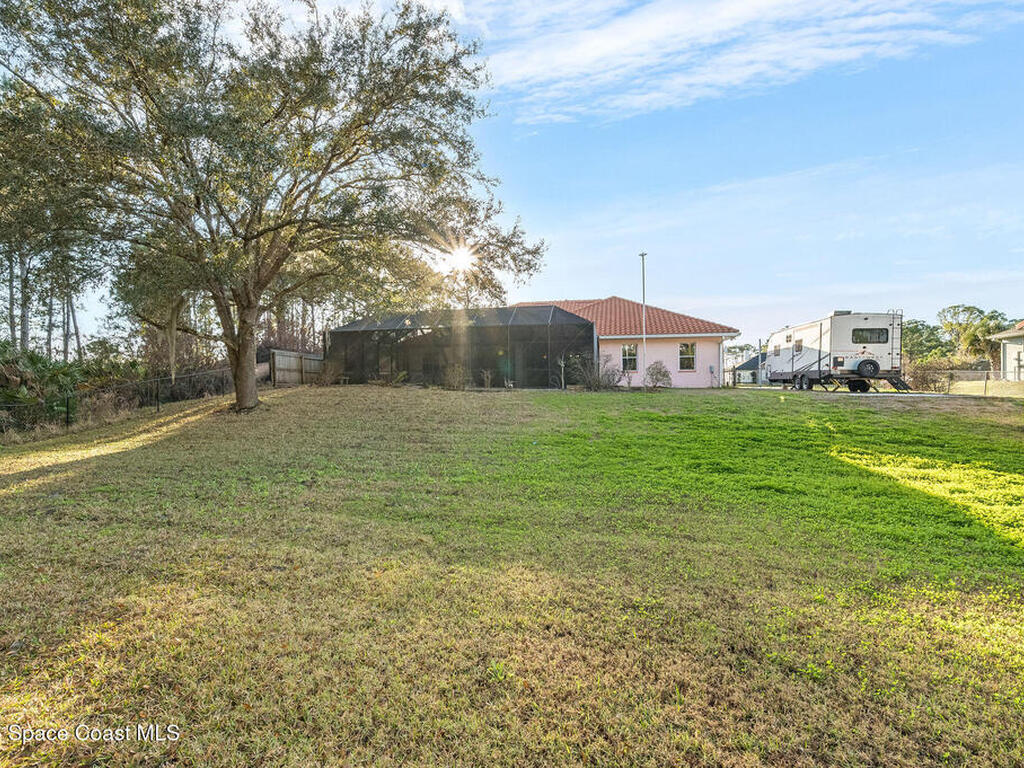 5025 Fawn Lake Boulevard, Mims, FL 32754