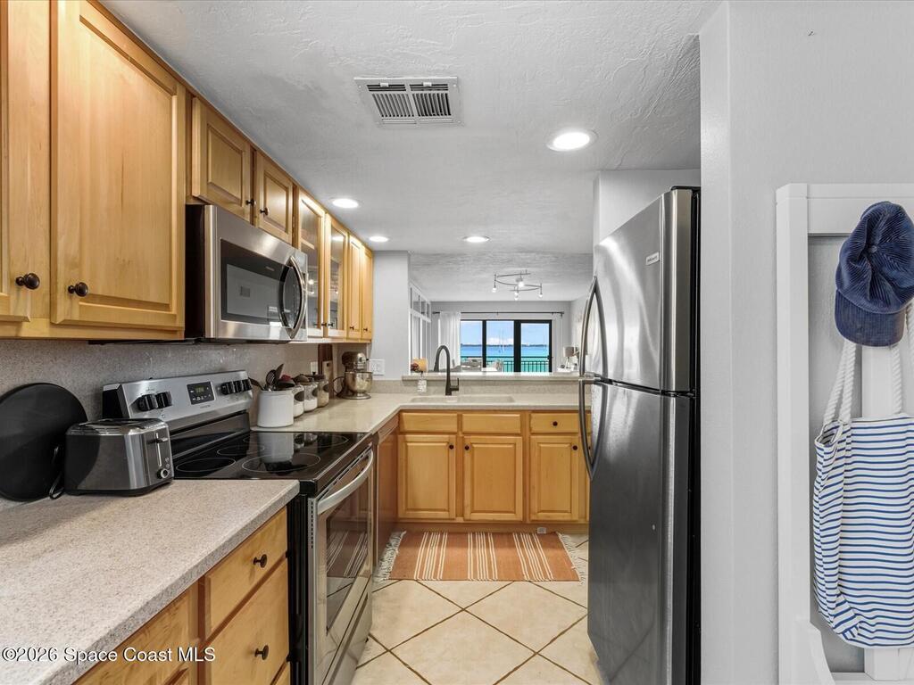 3901 Dixie Highway, Palm Bay, FL 32905