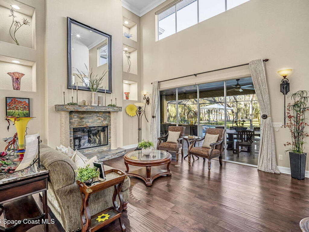 450 E Hall Road, Merritt Island, FL 32953