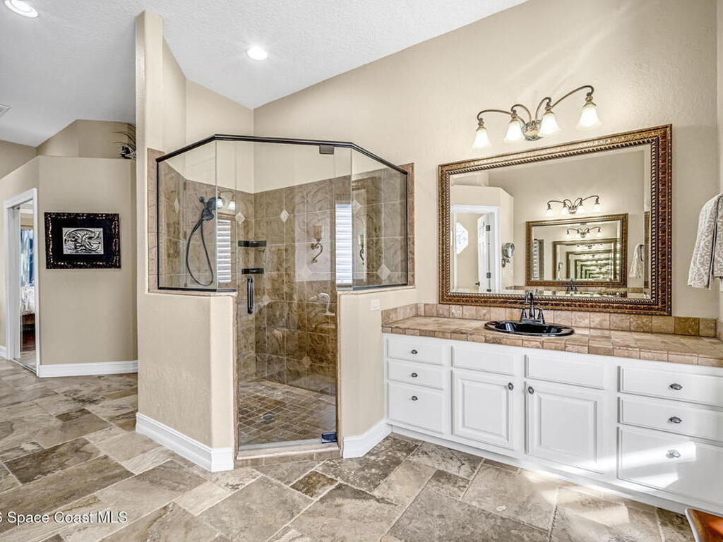 450 E Hall Road, Merritt Island, FL 32953