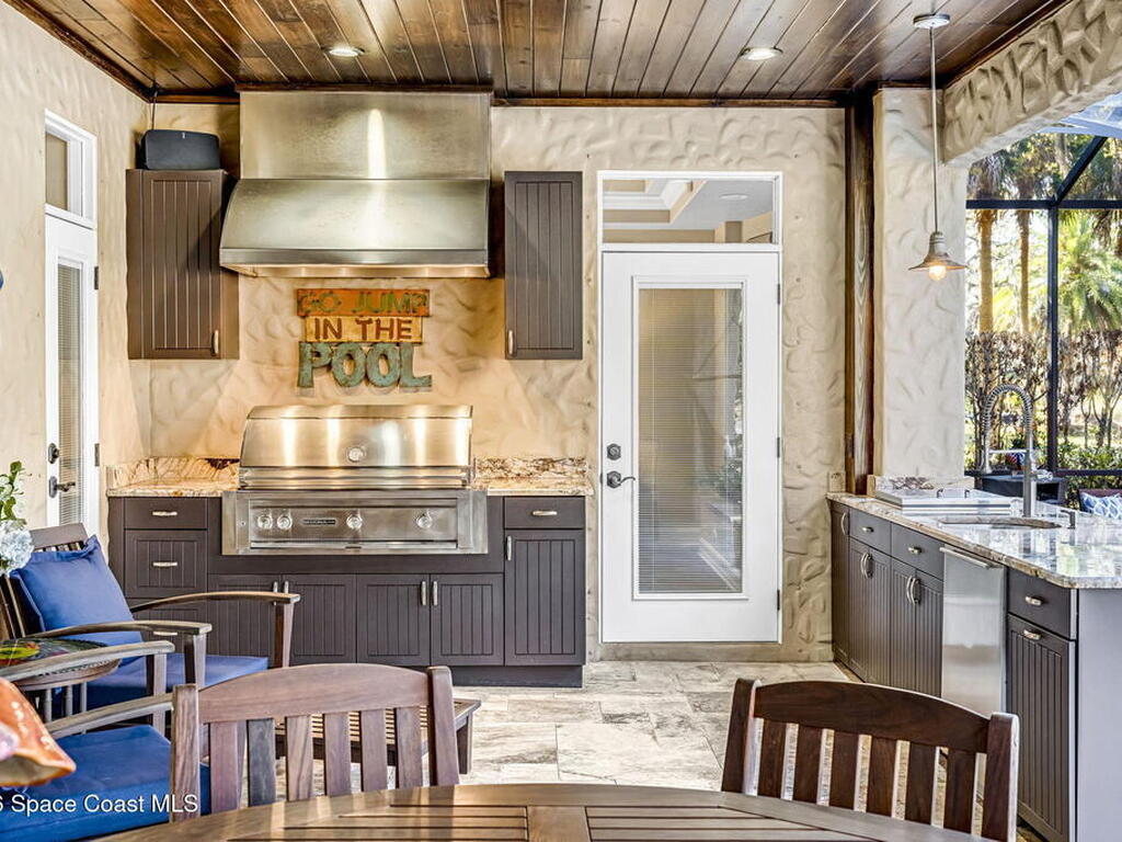 450 E Hall Road, Merritt Island, FL 32953