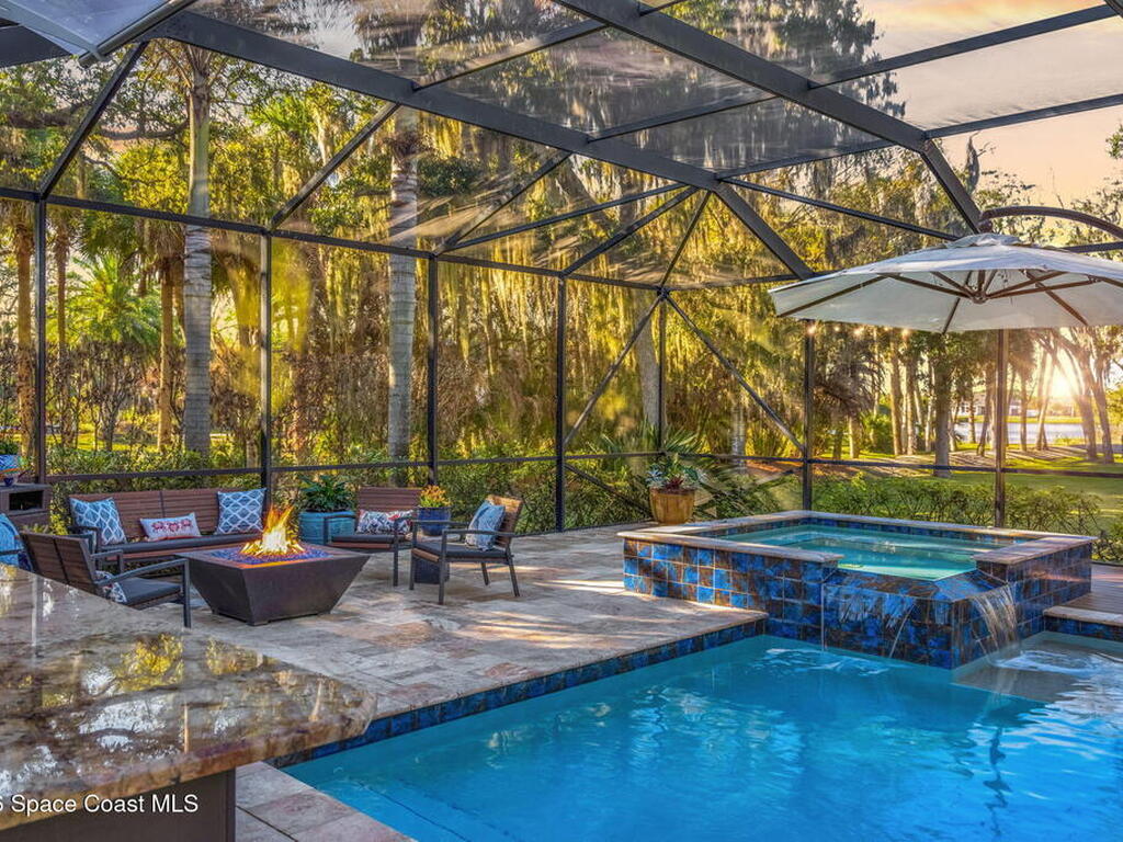 450 E Hall Road, Merritt Island, FL 32953