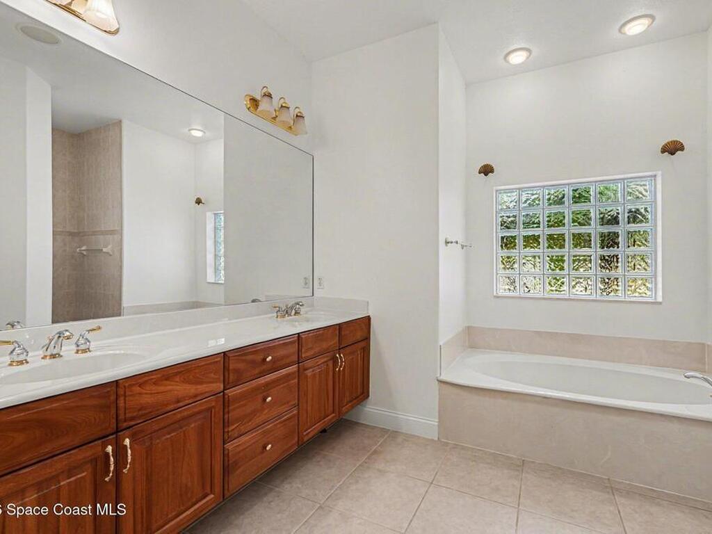 3625 Carriage Gate Drive, Melbourne, FL 32904