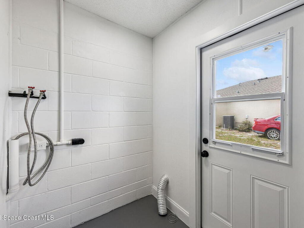 1347 E Normandy Boulevard, Deltona, FL 32725