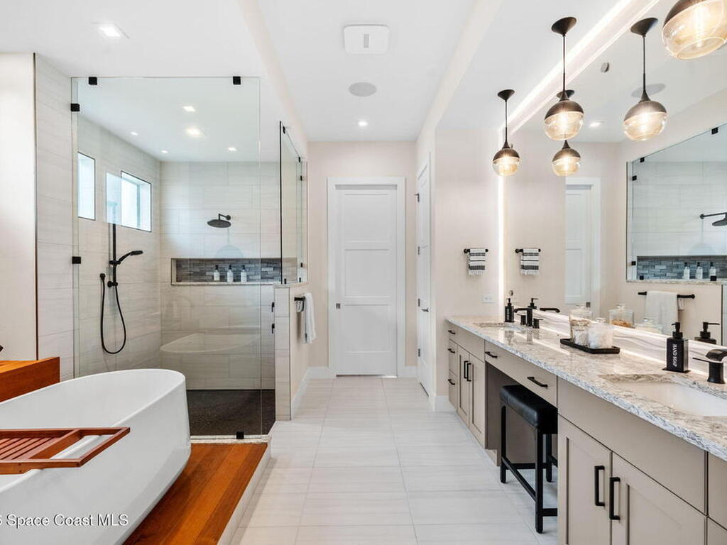 4672 Tennyson Drive, Rockledge, FL 32955