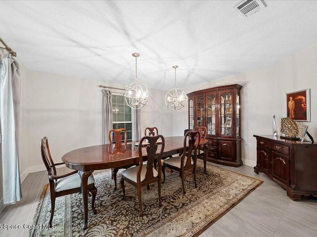 5685 Lake Washington Road, Melbourne, FL 32934