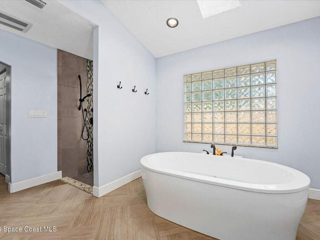 1711 Flamevine Place, Malabar, FL 32950