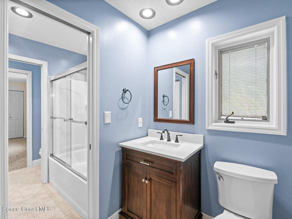 1711 Flamevine Place, Malabar, FL 32950