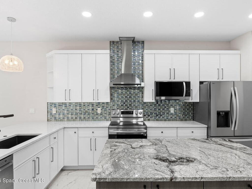 119 Jefferson Avenue, Cape Canaveral, FL 32920