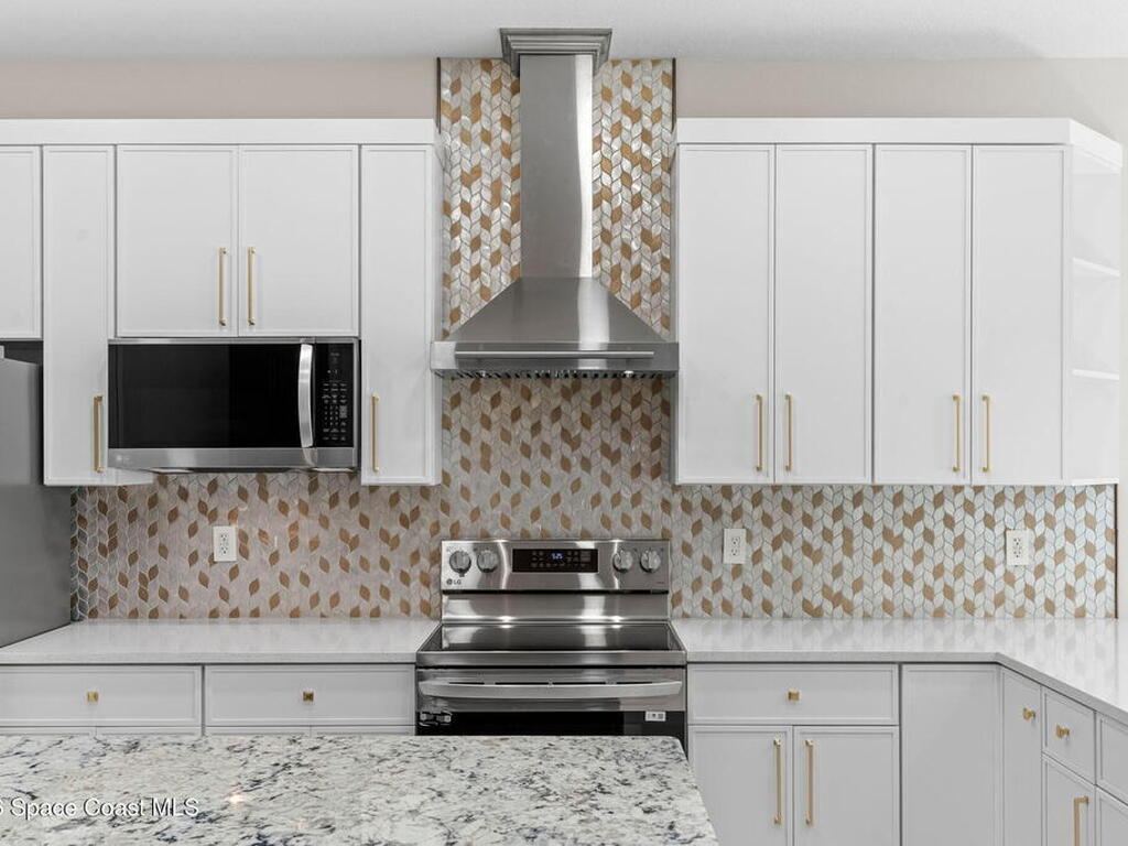 119 Jefferson Avenue, Cape Canaveral, FL 32920