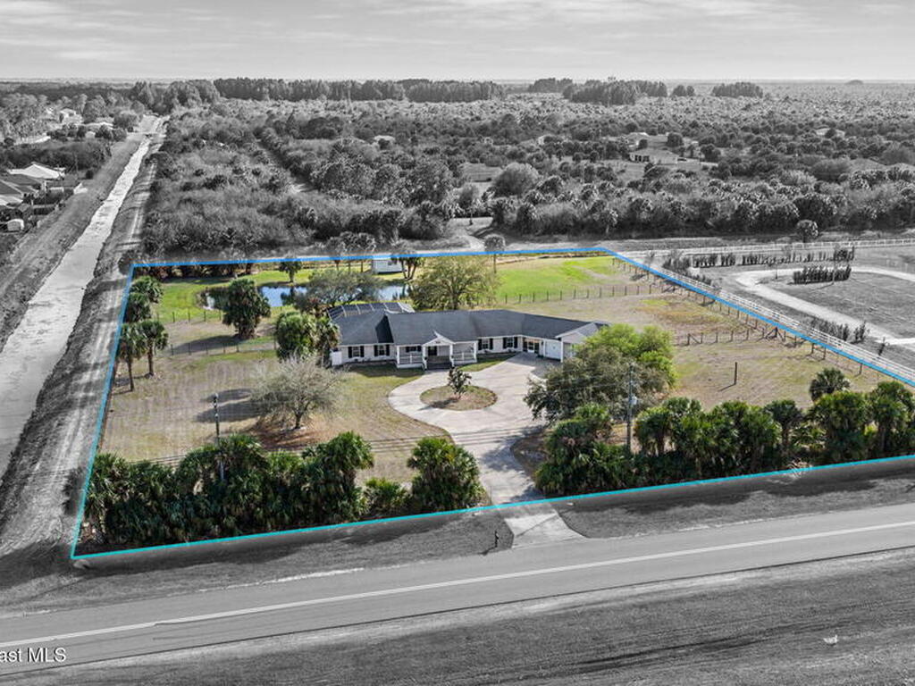 704 Osmosis Drive, Palm Bay, FL 32908