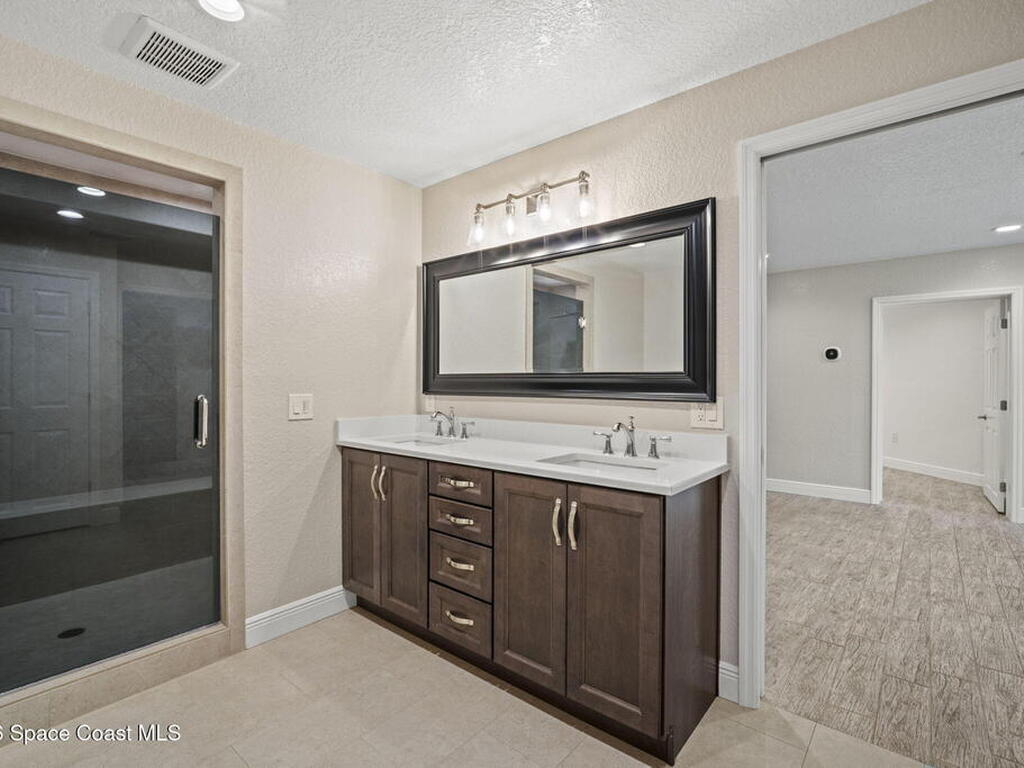 704 Osmosis Drive, Palm Bay, FL 32908