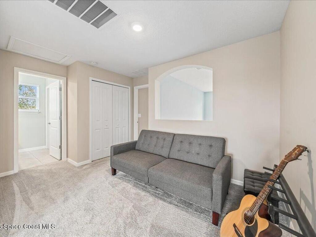 800 Lyons Circle, Palm Bay, FL 32907