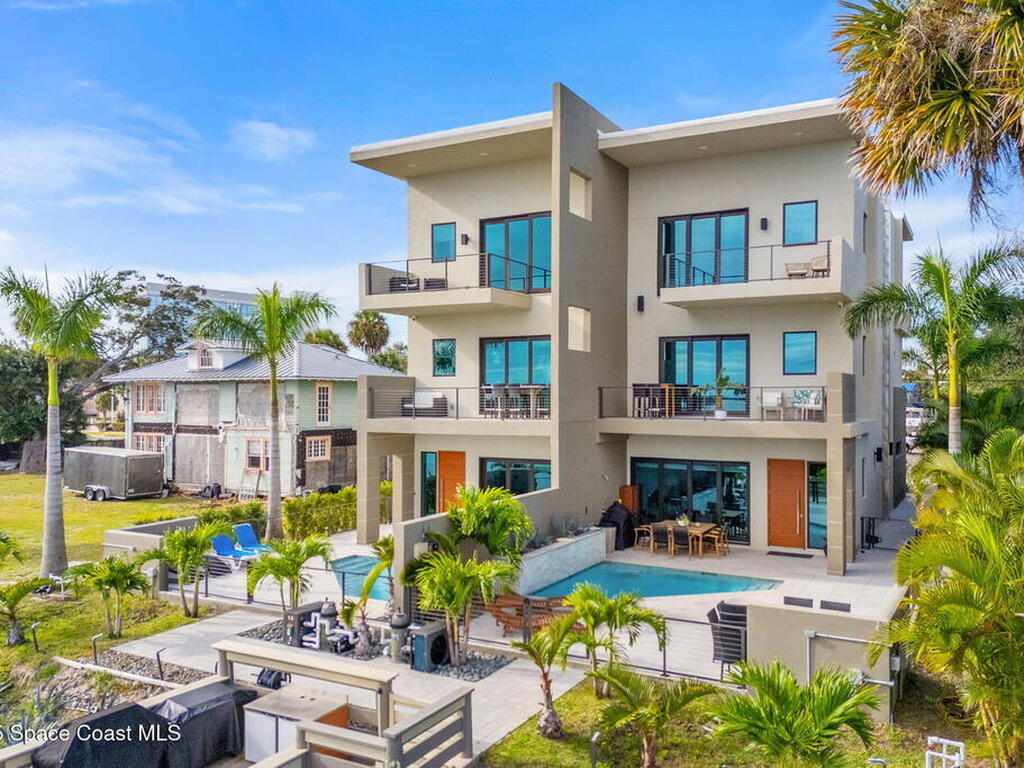 1807 Riverview Drive, Melbourne, FL 32901