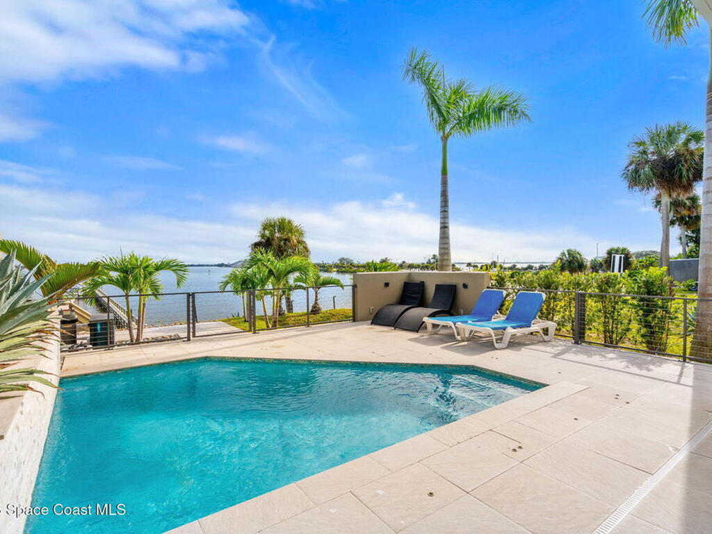 1809 Riverview Drive, Melbourne, FL 32901