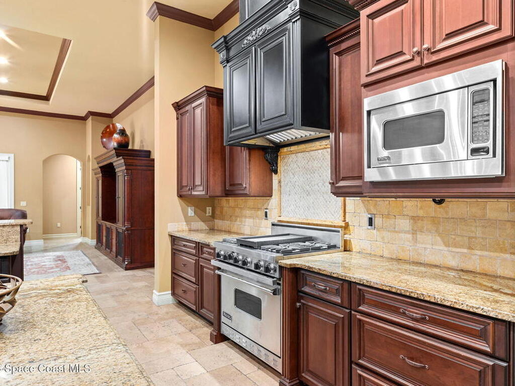 5137 Royal Paddock Way, Merritt Island, FL 32953