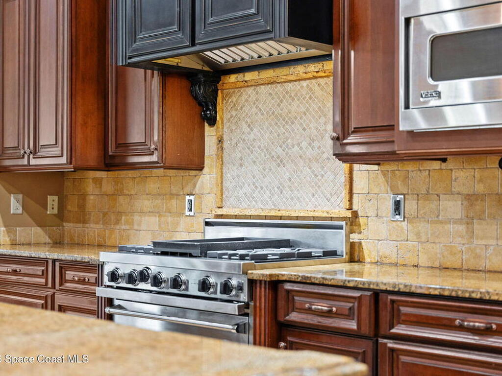 5137 Royal Paddock Way, Merritt Island, FL 32953