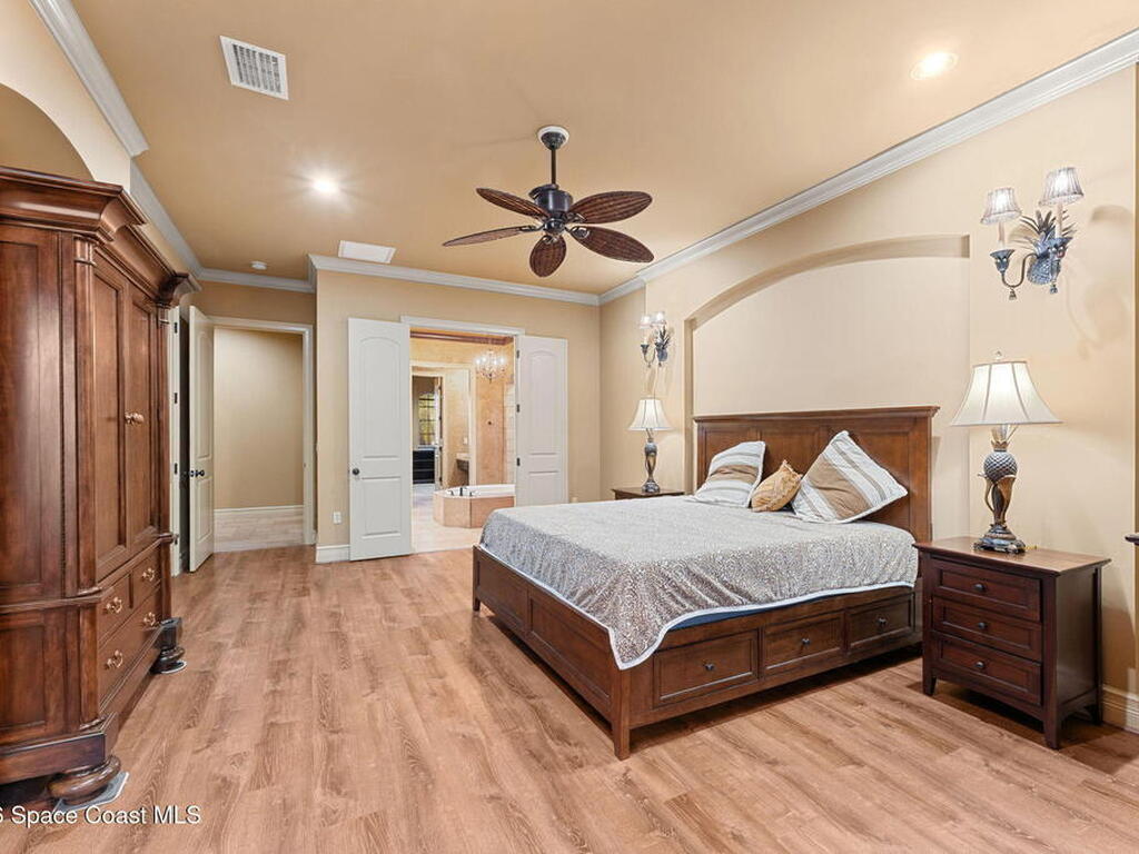 5137 Royal Paddock Way, Merritt Island, FL 32953