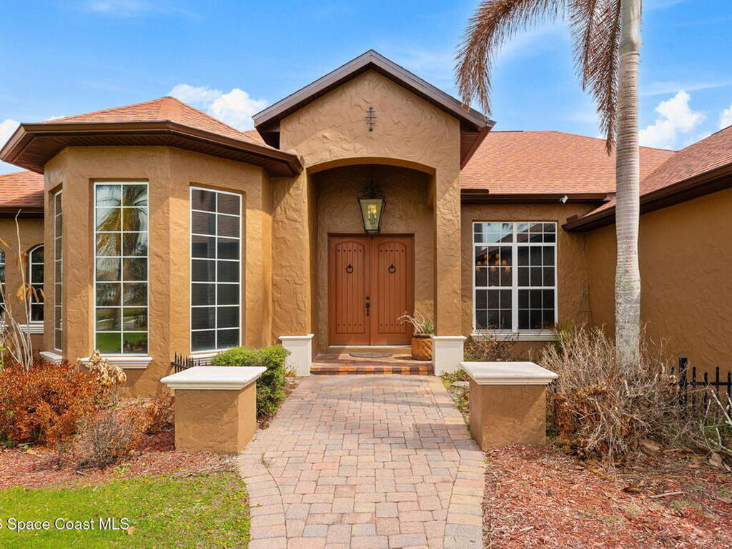 5137 Royal Paddock Way, Merritt Island, FL 32953