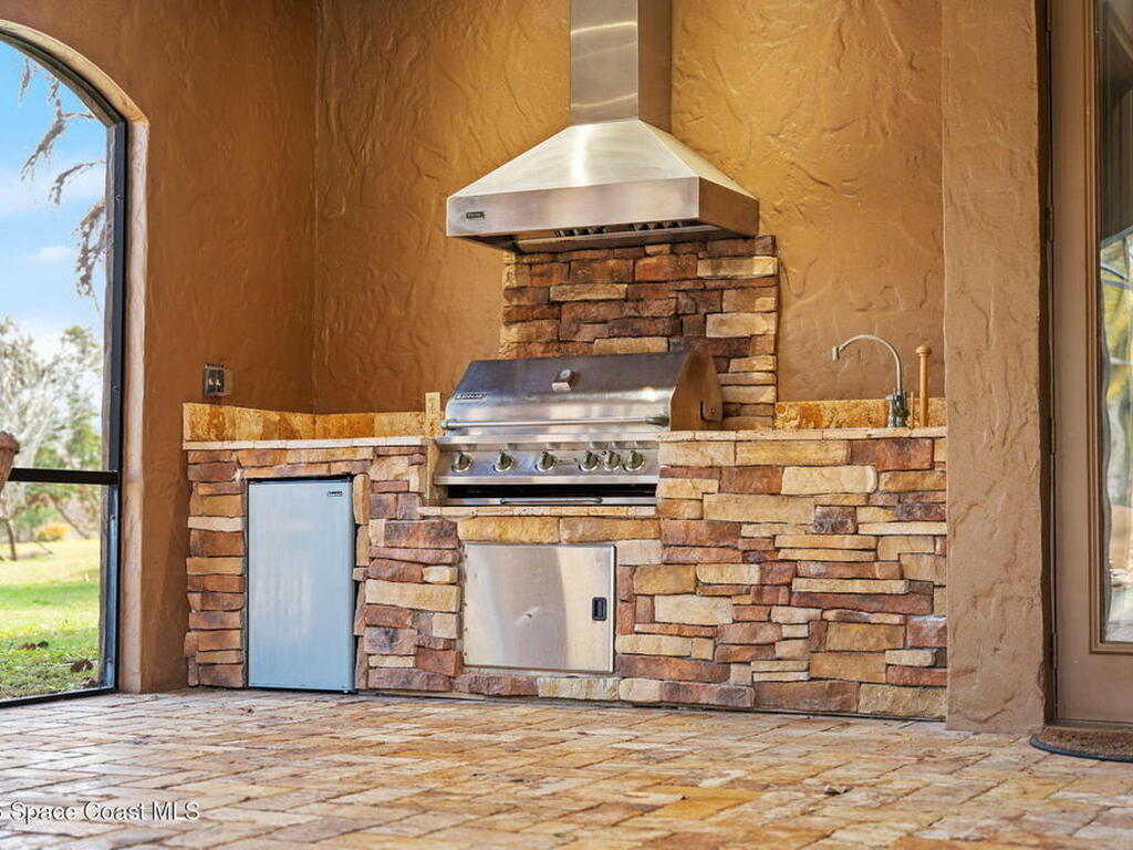 5137 Royal Paddock Way, Merritt Island, FL 32953